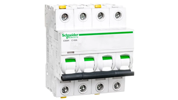 Wyłącznik nadprądowy 4P C 63A 10kA AC iC60H-C63-4 Acti9 A9F07463