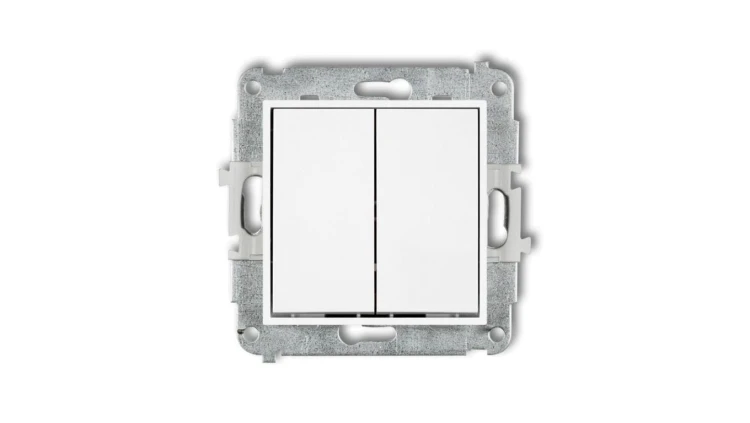 ICON Mechanizm łącznika zwiernego, dwubiegunowego (dwa klawisze bez piktogramów, osobne zasilanie) biały mat 25IWP-44.2